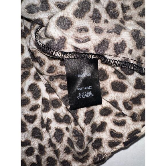 Torrid Women's Size 3 US 22/24 Leopard Print Sleeveless Button Down Blouse Top - Picture 7 of 7